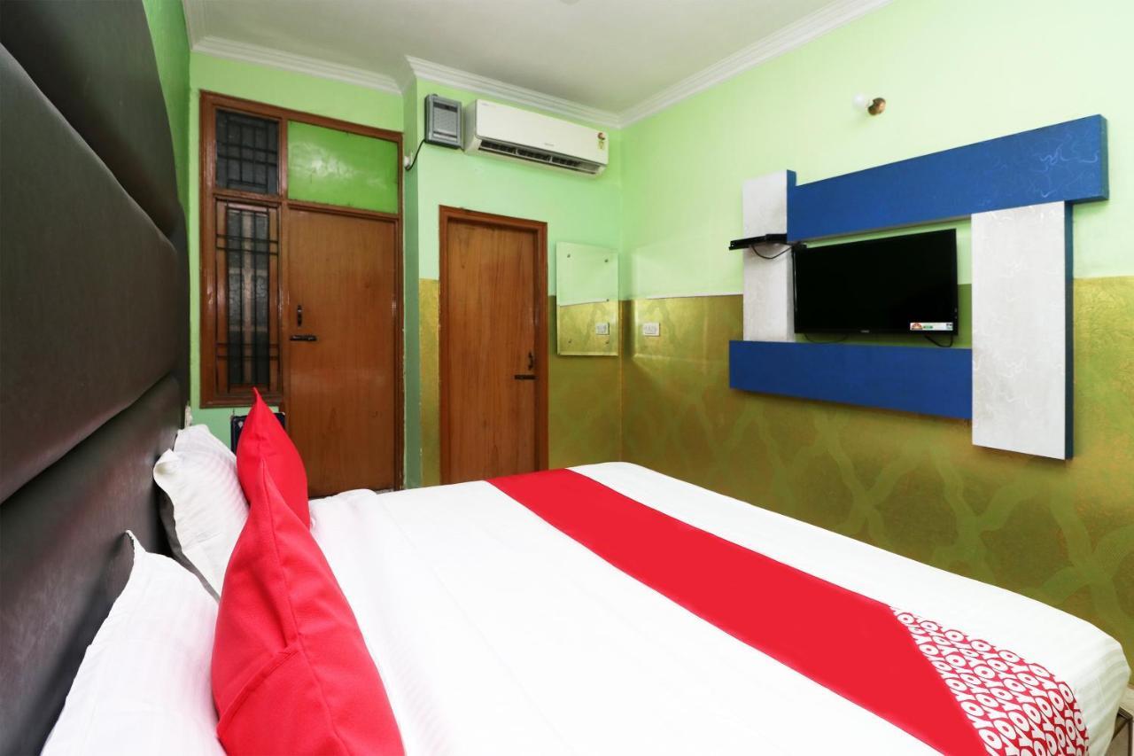 Oyo 29304 Hotel Pooja Yamunānagar Eksteriør bilde