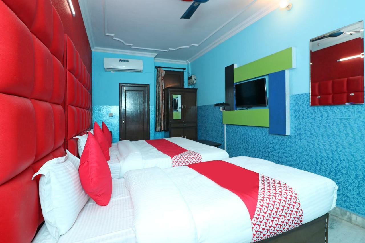 Oyo 29304 Hotel Pooja Yamunānagar Eksteriør bilde