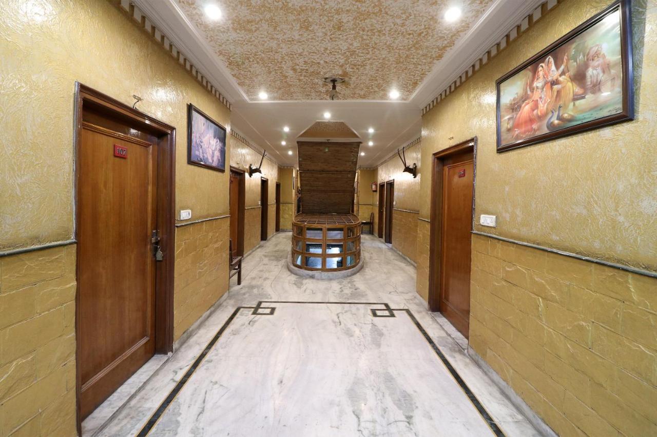 Oyo 29304 Hotel Pooja Yamunānagar Eksteriør bilde